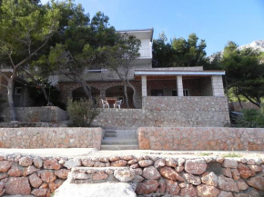  Apartments by the sea Sveta Nedilja, Hvar - 11433  Света Неделя 